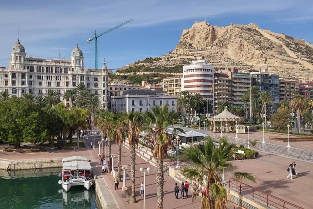 Apartamento De Diseno Centrico 5 Min Playa Alicante Exterior photo