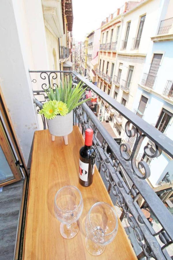 Apartamento De Diseno Centrico 5 Min Playa Alicante Exterior photo